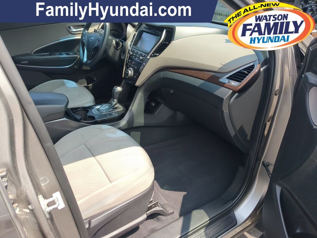 Used 2018 Gray Hyundai 2.4 Base image 29