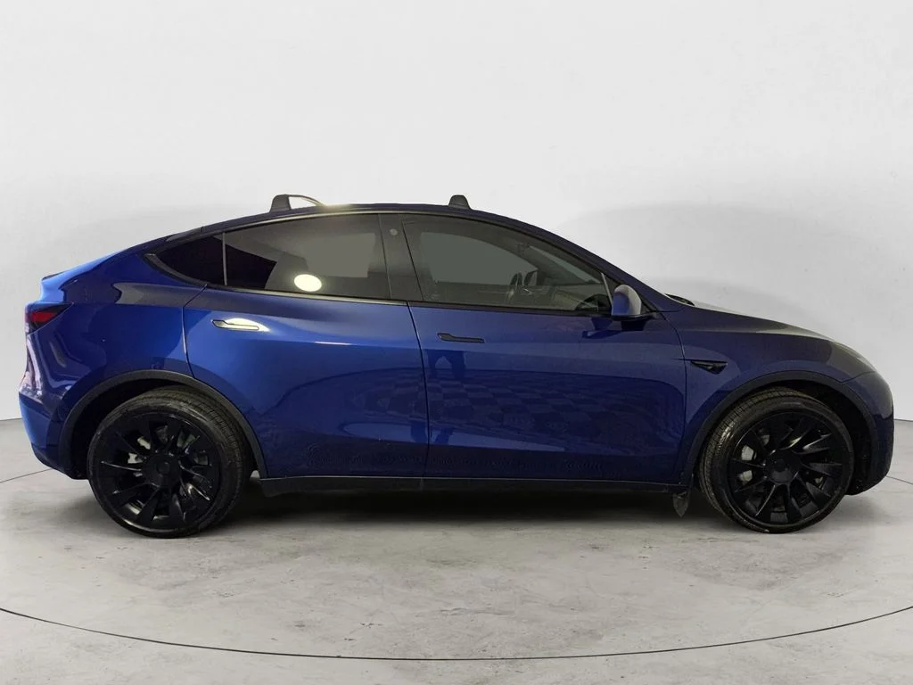 Used 2023 Blue Tesla Long Range image 6