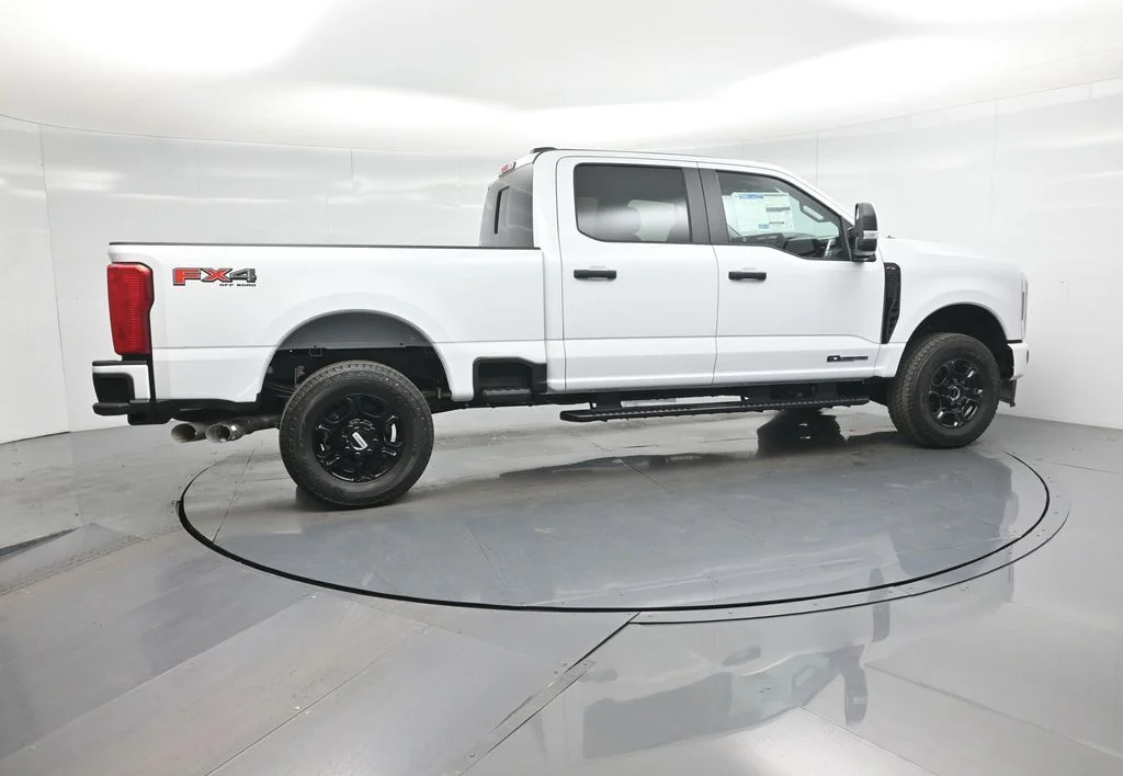 New 2026 White Ford XL image 24