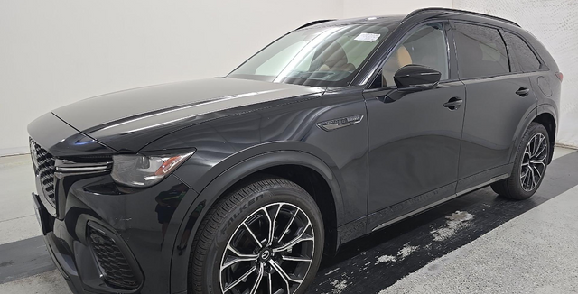 Used 2025 Black Mazda 3.3 Turbo S Premium Plus image 1