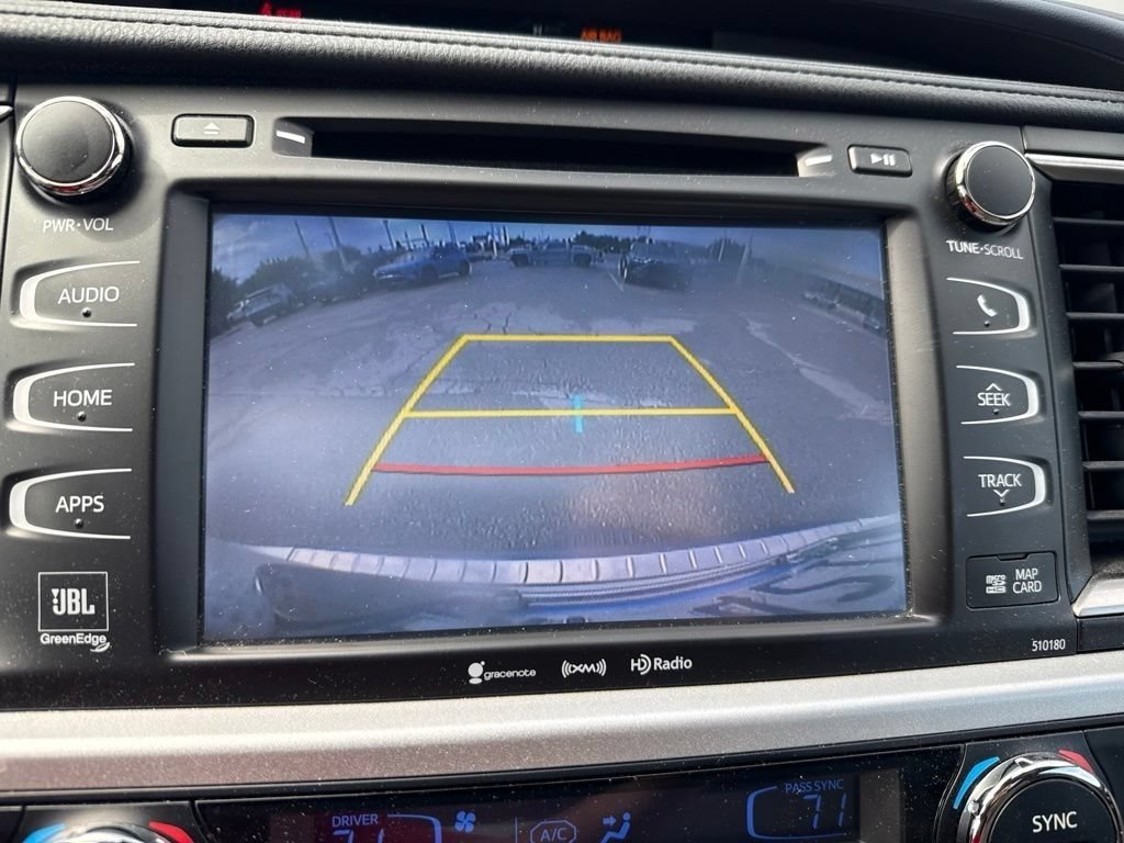 Used 2018 Blizzard Pearl Toyota Limited image 35