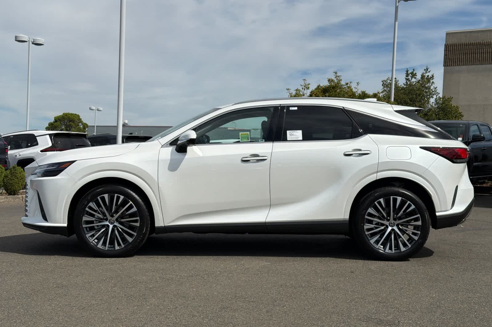 New 2026 Eminent White Pearl Lexus  350 PREMIUM+ image 9