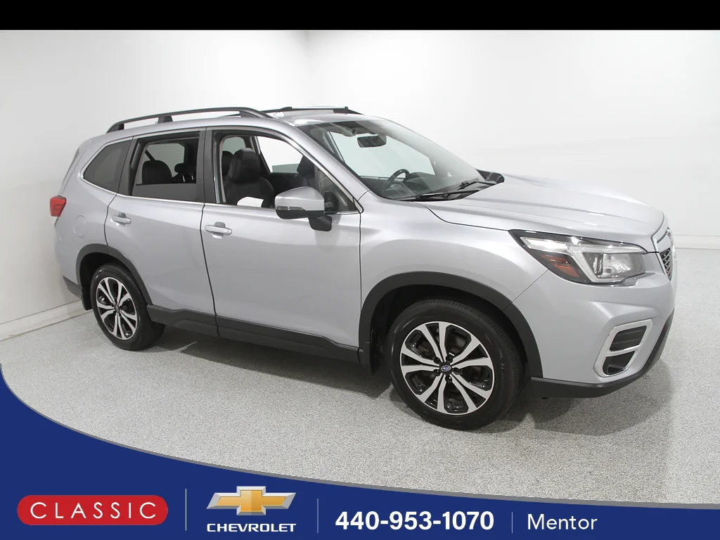 Used 2020 Ice Silver Metallic Subaru Limited image 1