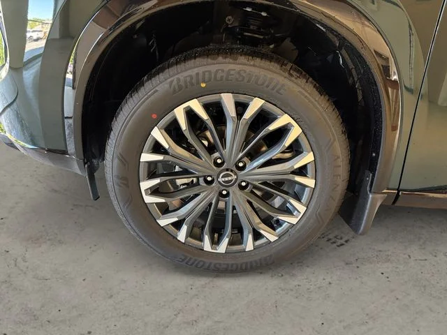New 2026 Obsidian Green Nissan Platinum image 15