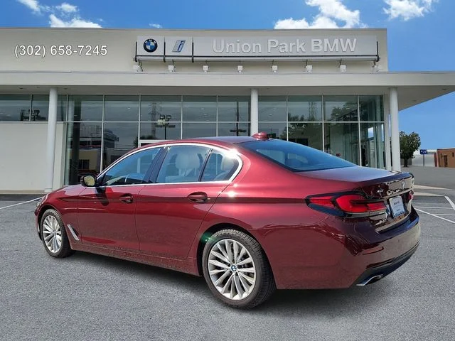 Certified Used 2023 Aventurin Red Metallic BMW 530i xDrive image 4