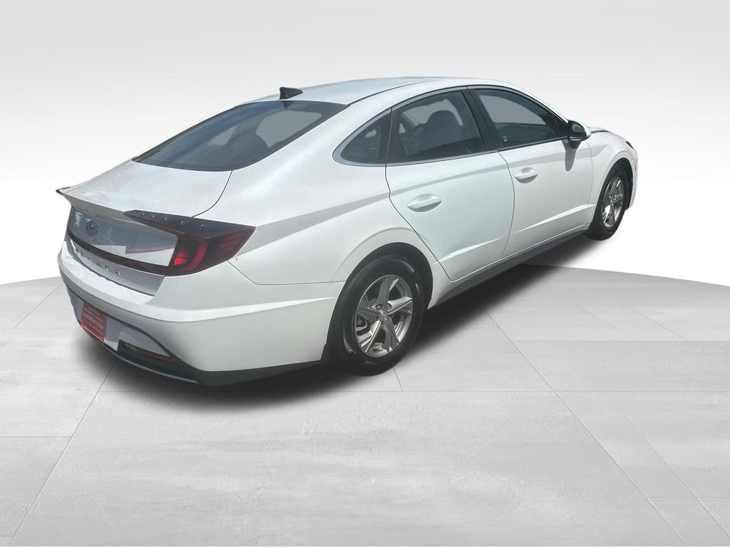 Used 2021 Gray Hyundai SE image 20