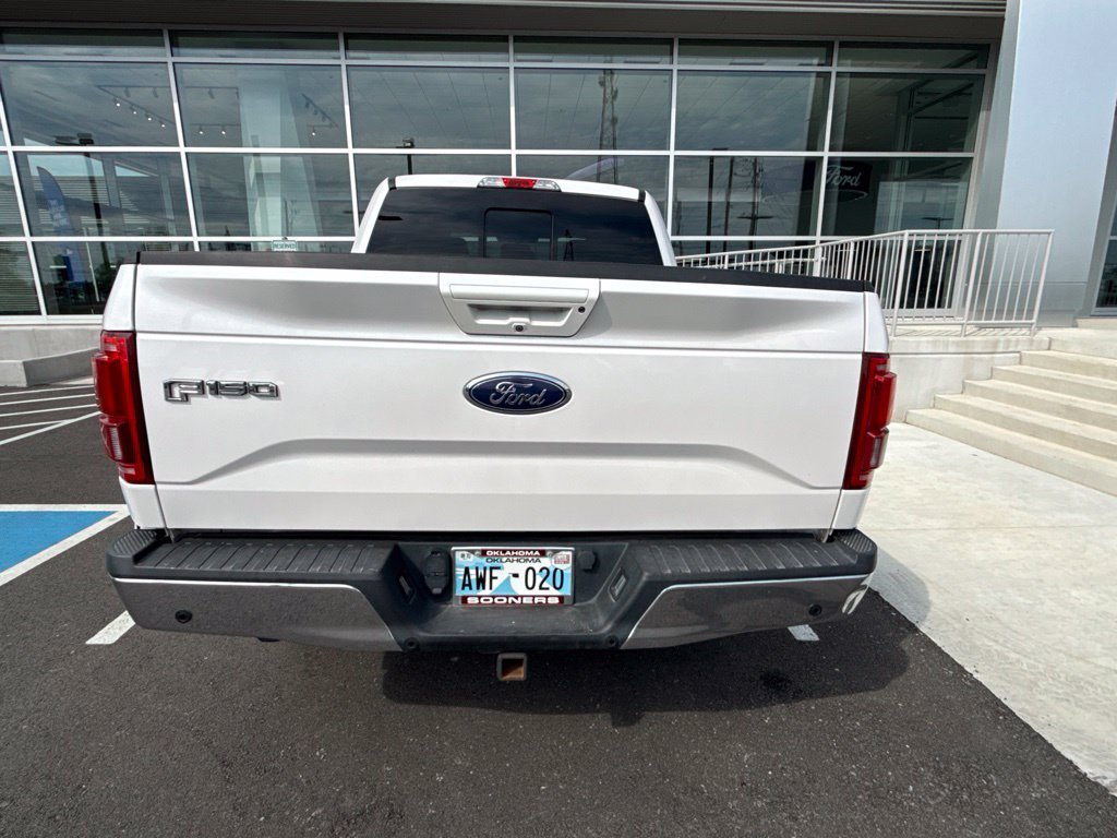 Used 2015 White Ford Lariat image 5