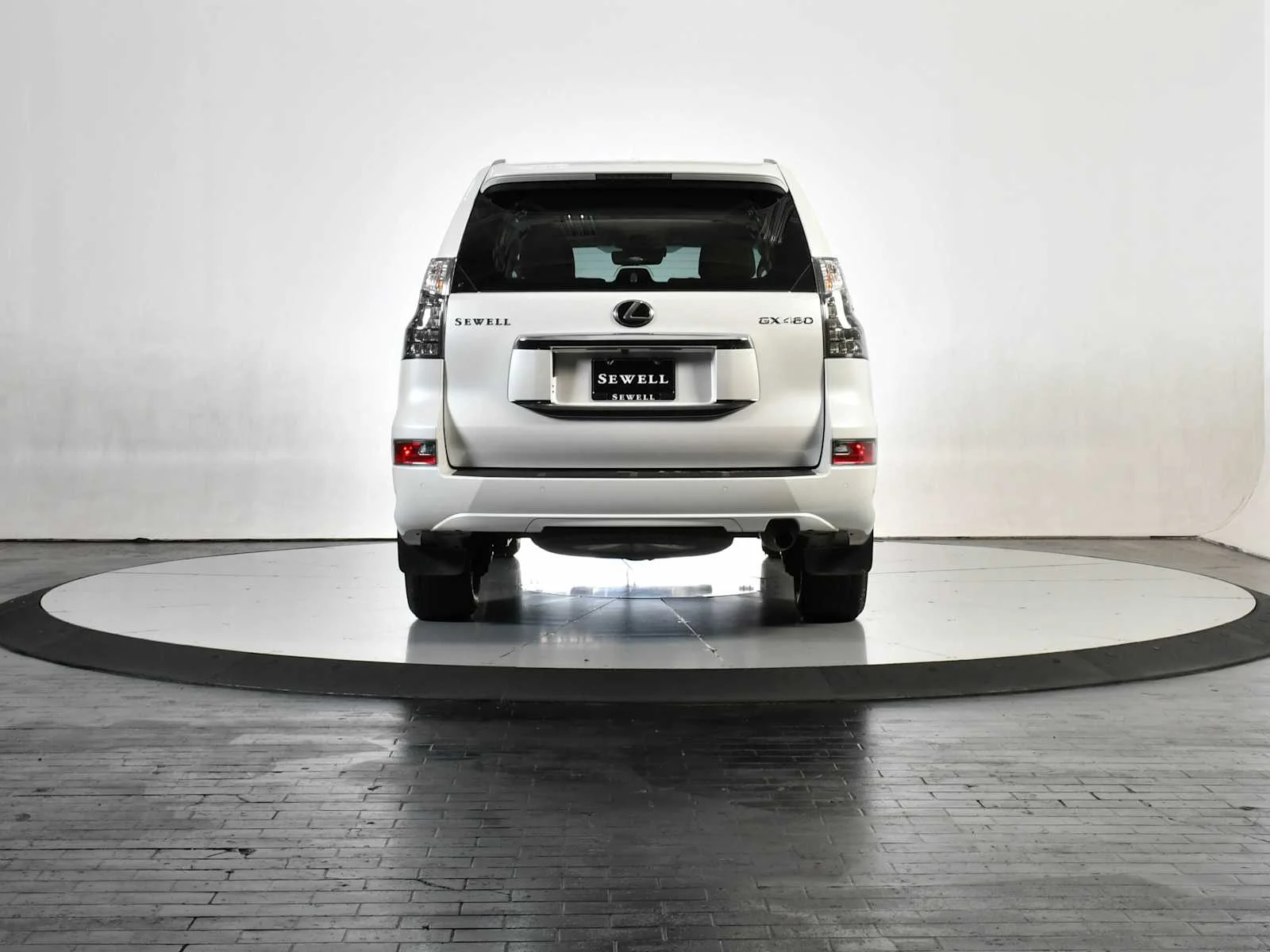 Certified Used 2023 Eminent White Pearl Lexus Premium image 5