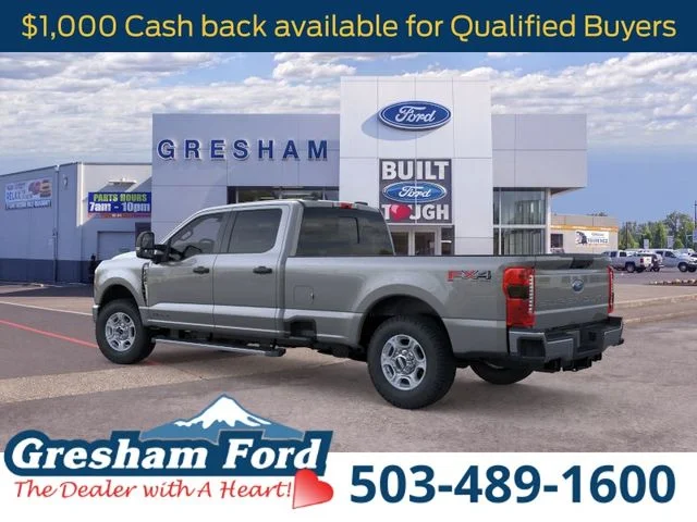 New 2026 Carbonized Gray Metallic Ford XLT image 4