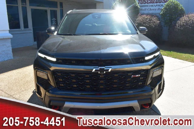 New 2026 Mosaic Black Metallic Chevrolet Z71 image 4