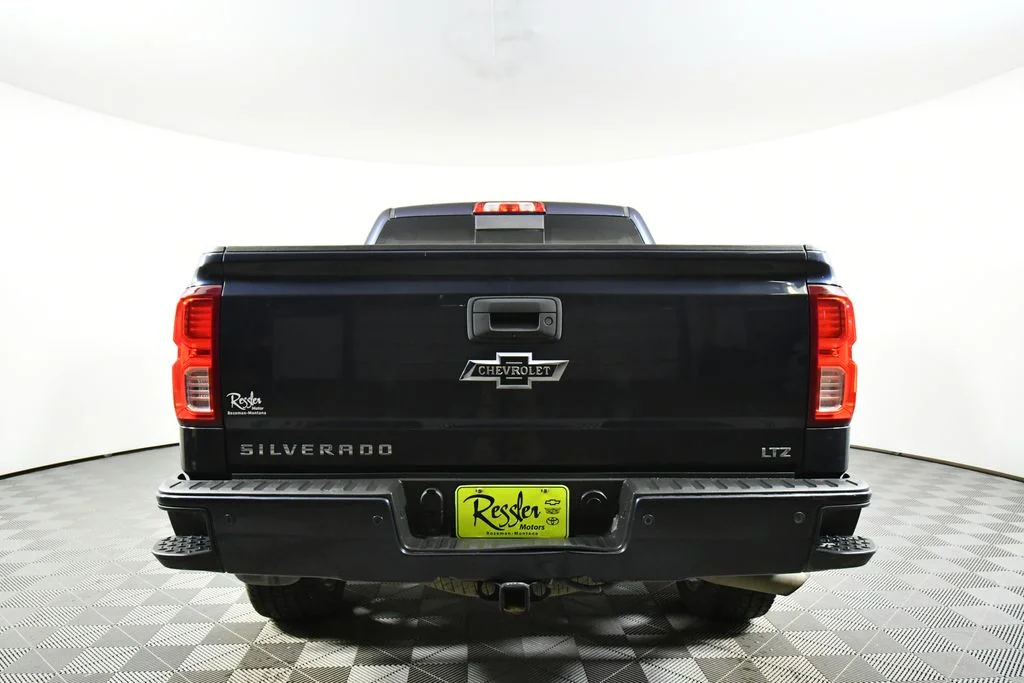 Used 2018 Blue Chevrolet LTZ image 12