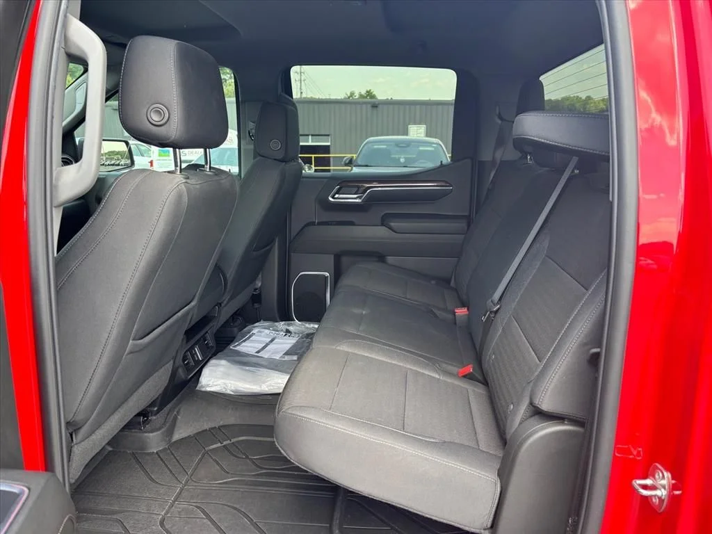 Used 2024 Red Chevrolet LT image 12