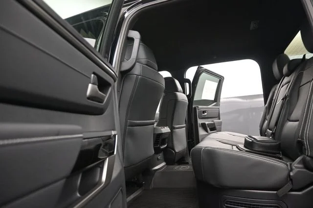 2026 Toyota Tundra Limited - Photo 12