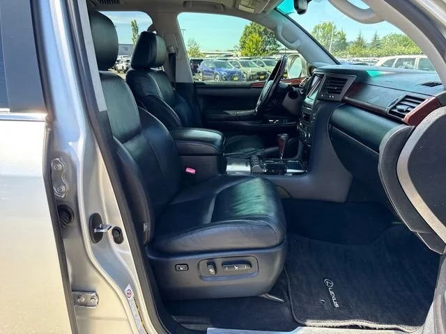 Used 2011 Black Lexus 570 image 9