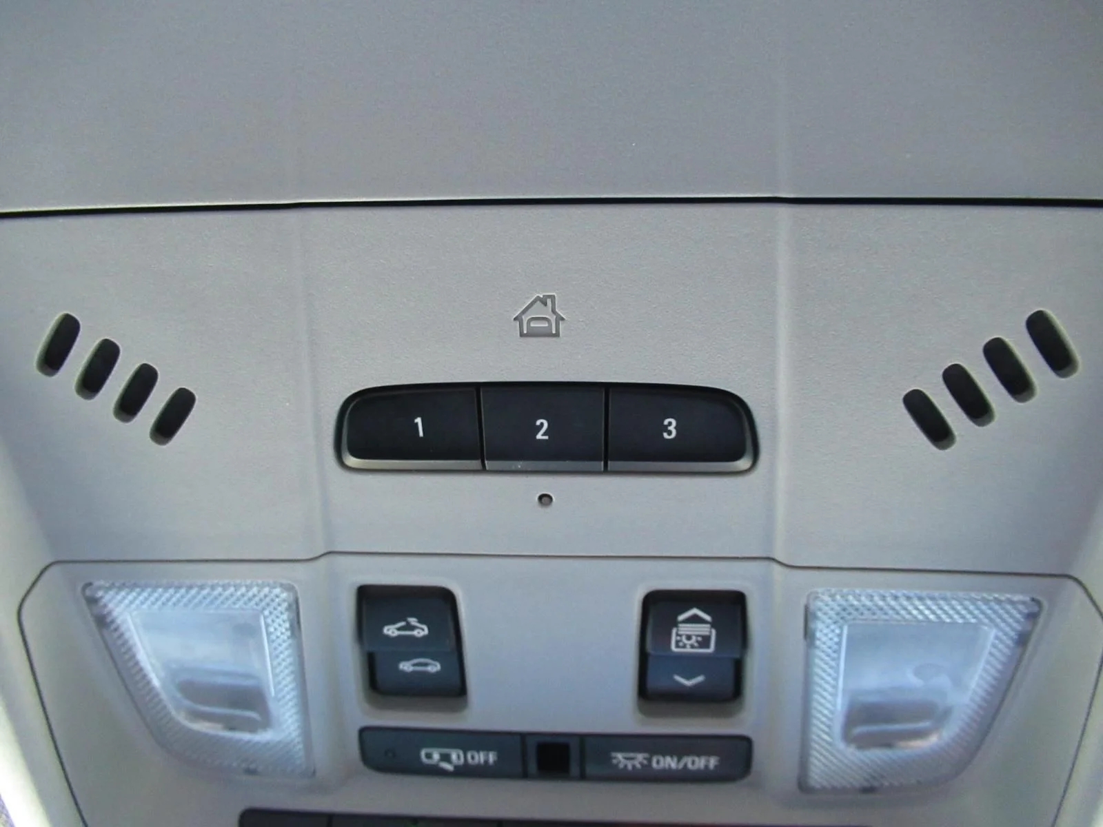 Used 2022 Black Chevrolet Premier image 28