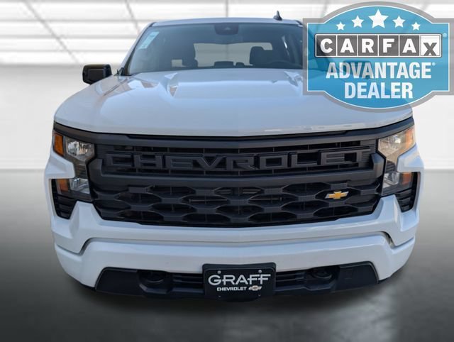 Used 2025 Summit White Chevrolet Custom image 23