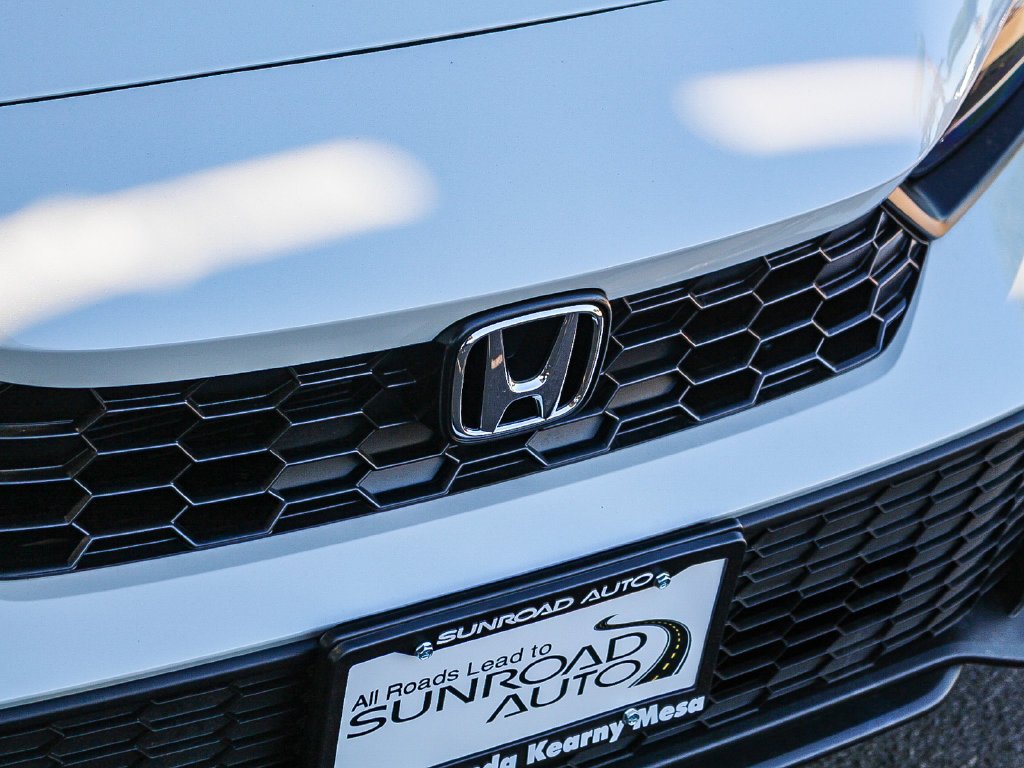 New 2026 Platinum White Pearl Honda LX image 12