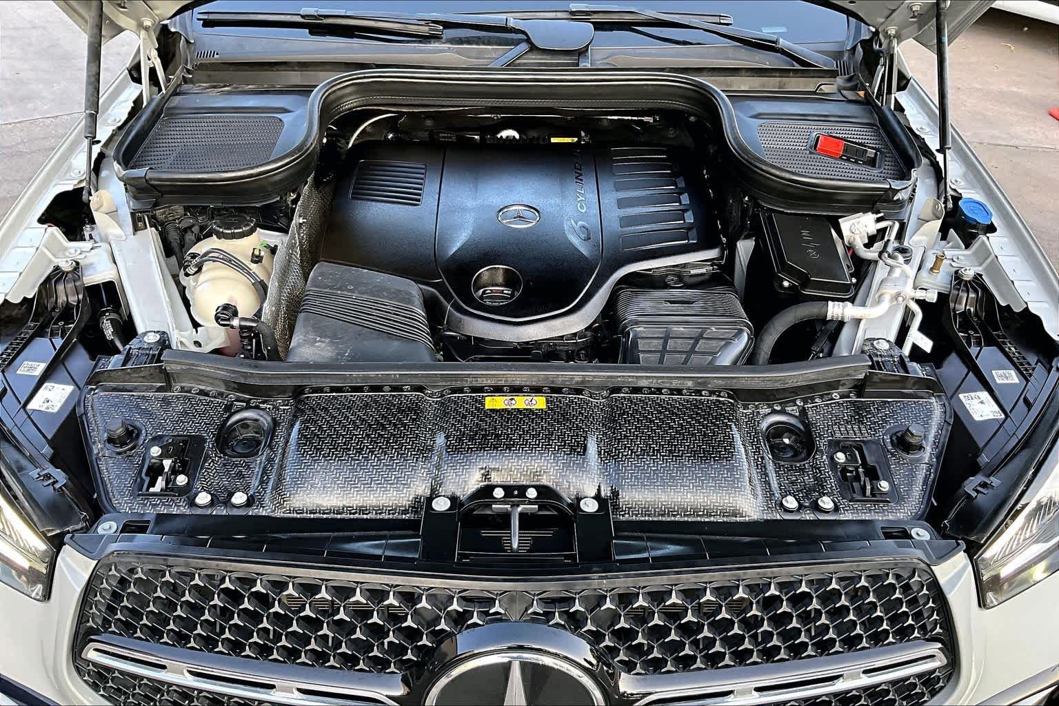 Used 2025 MANUFAKTUR Alpine Grey Mercedes-Benz GLE 450 image 30