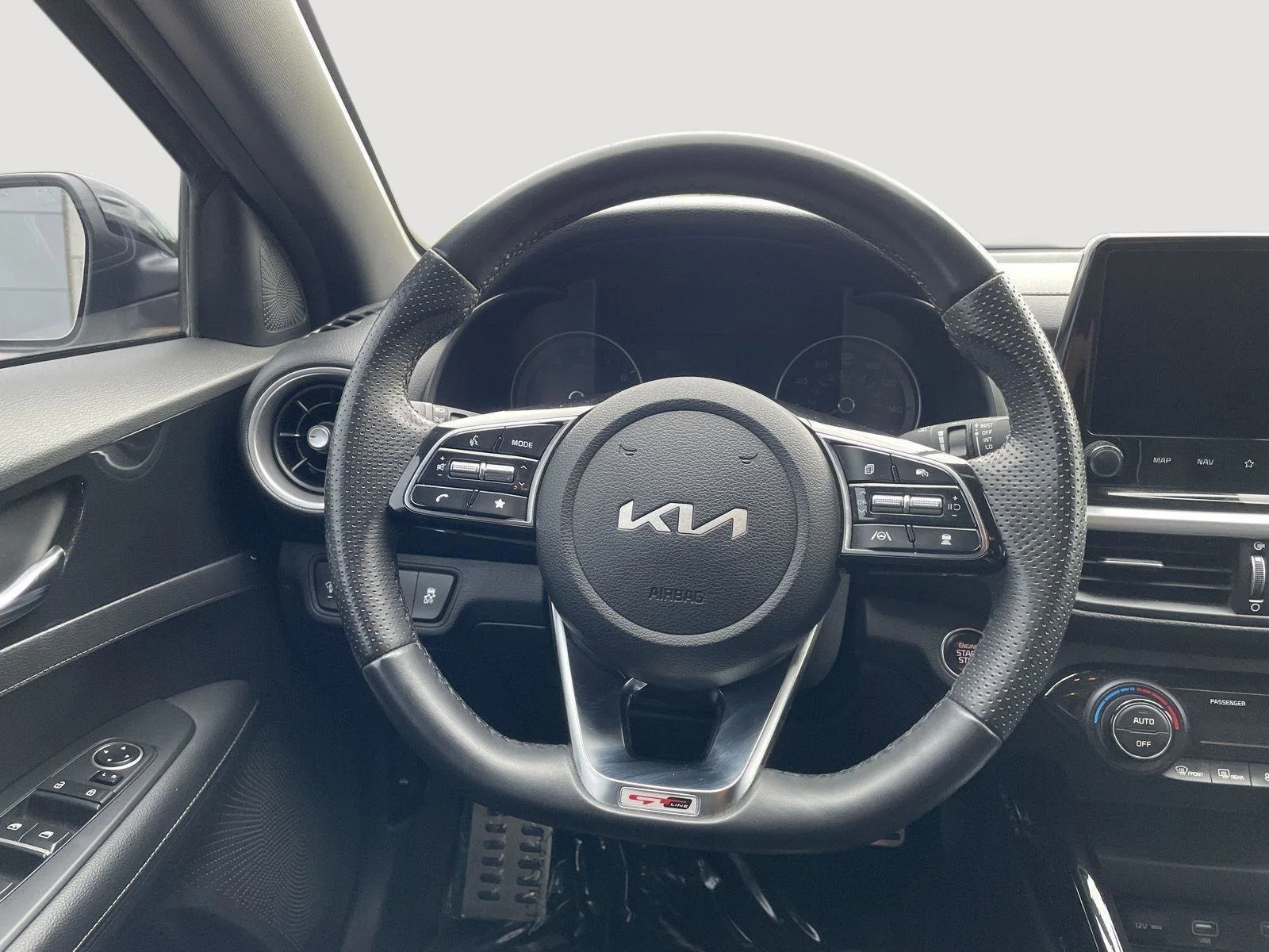 Used 2022 Steel Gray Kia GT-Line image 25