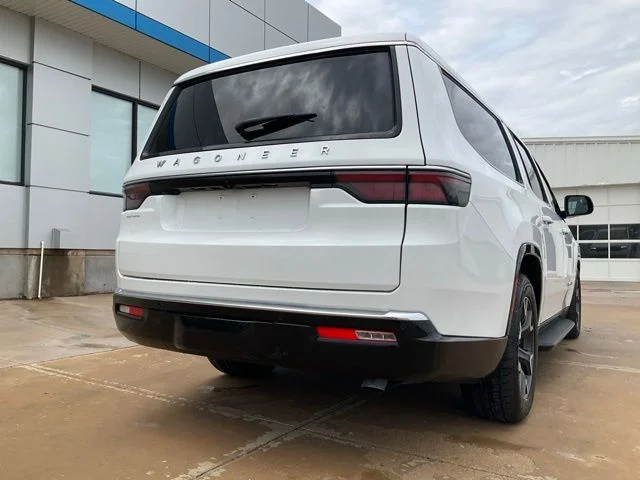 Used 2023 White Jeep Series III image 36