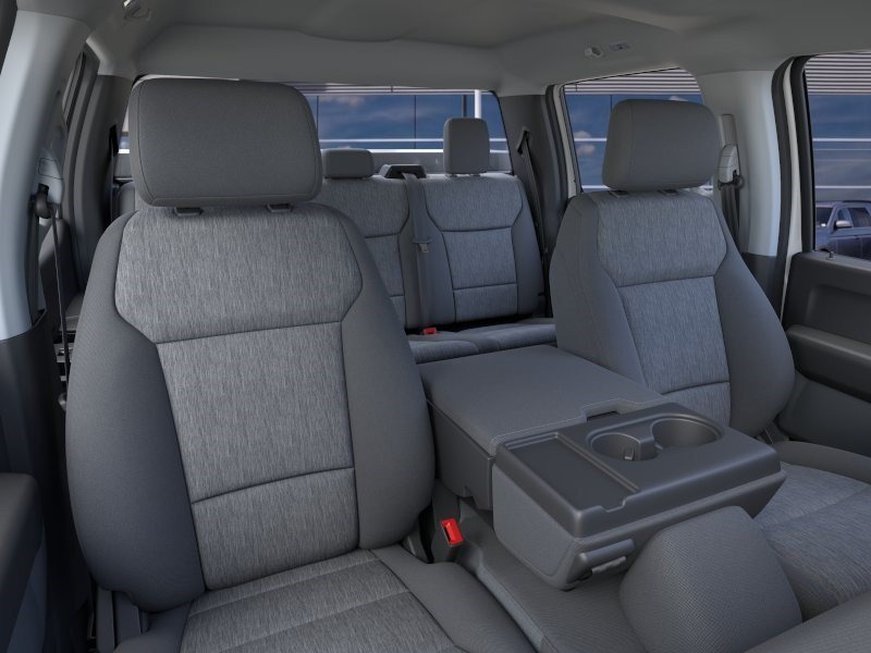New 2026 Oxford White Ford XL image 11