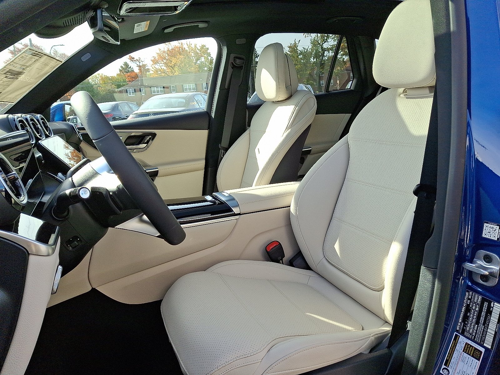 New 2026 Starling Blue Metallic Mercedes-Benz GLC 300 image 11