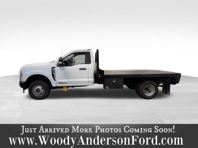 Certified Used 2023 Oxford White Ford XL image 3