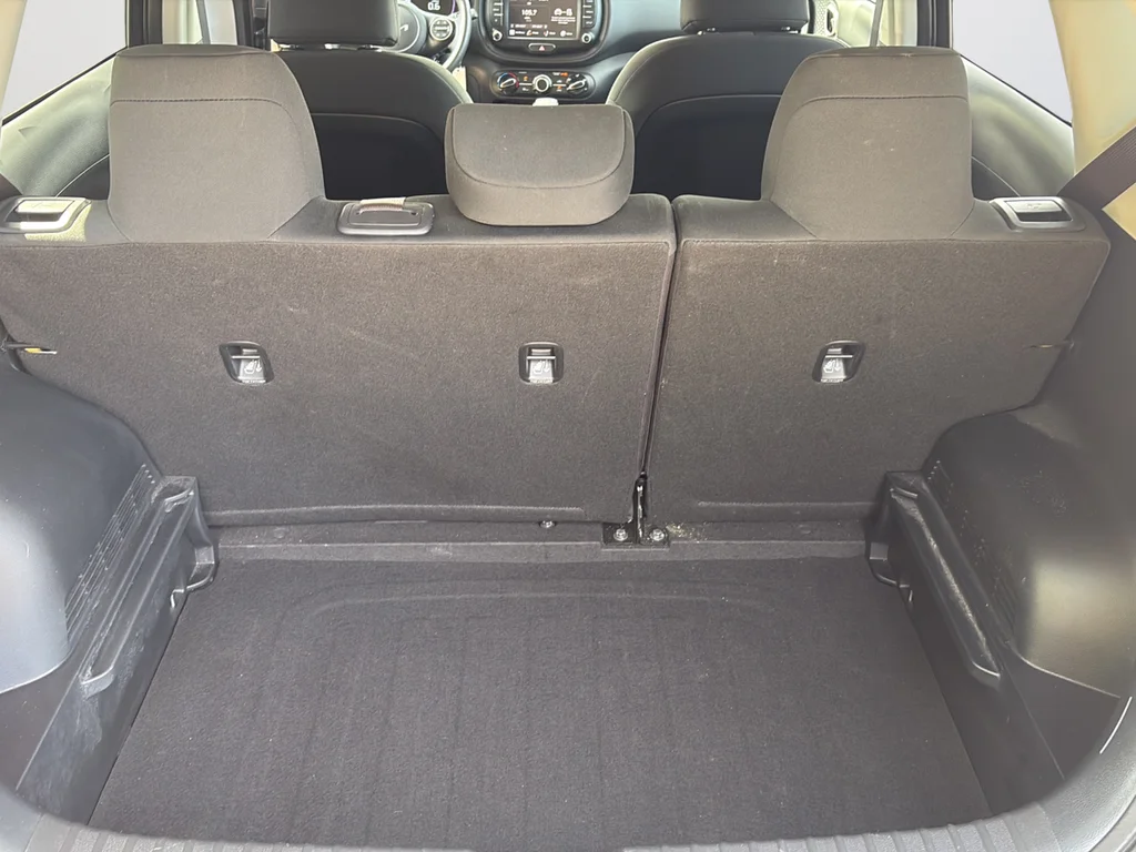 Used 2023 Black Kia LX image 15