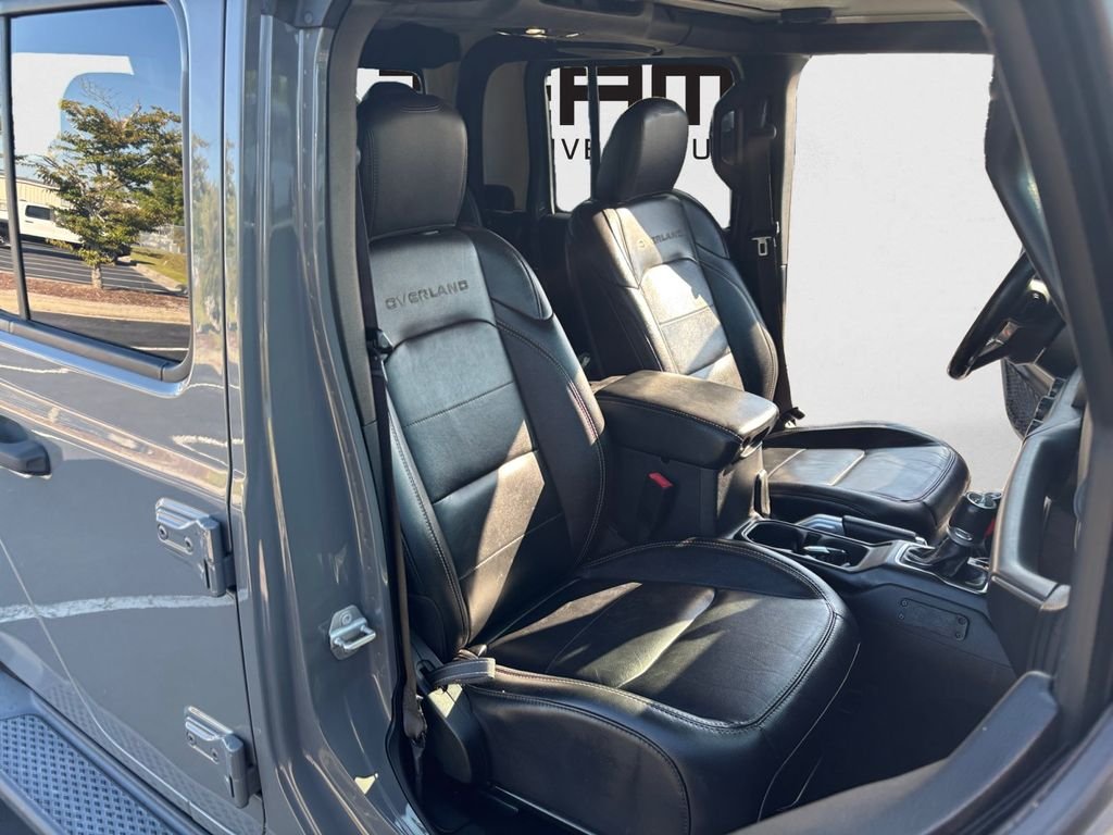 Certified Used 2020 Gray Jeep Overland image 27