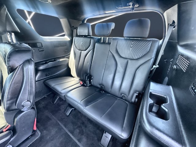 Used 2024 Red Hyundai Calligraphy image 27