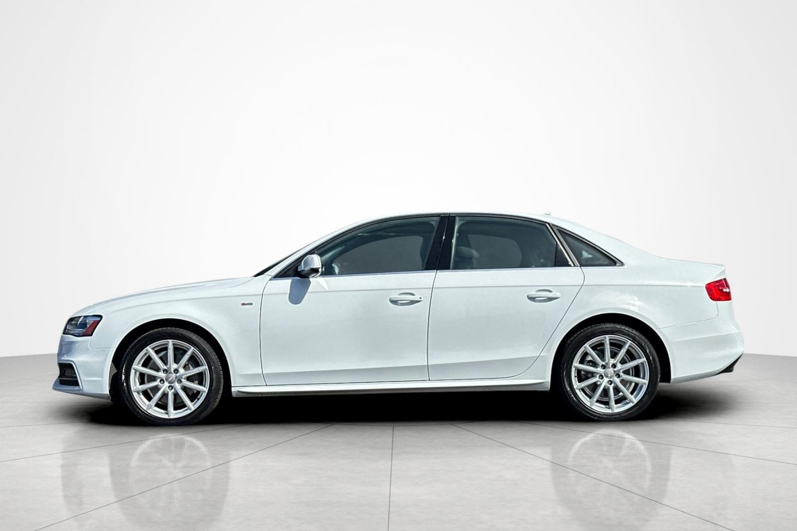 Used 2014 WHITE Audi Premium Plus image 2