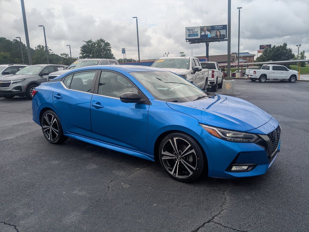 Used 2021 Electric Blue Metallic Nissan SR image 3