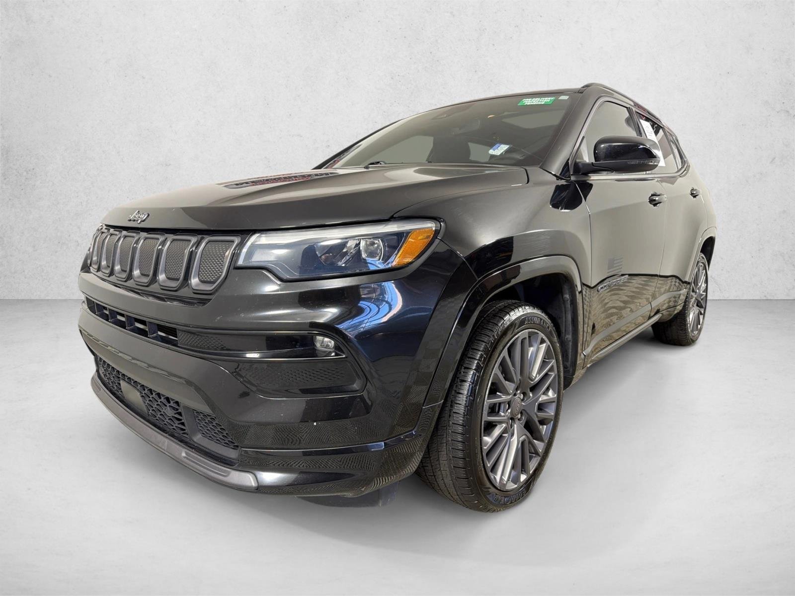 Used 2022 Diamond Black Crystal Pearlcoat Jeep High Altitude image 9