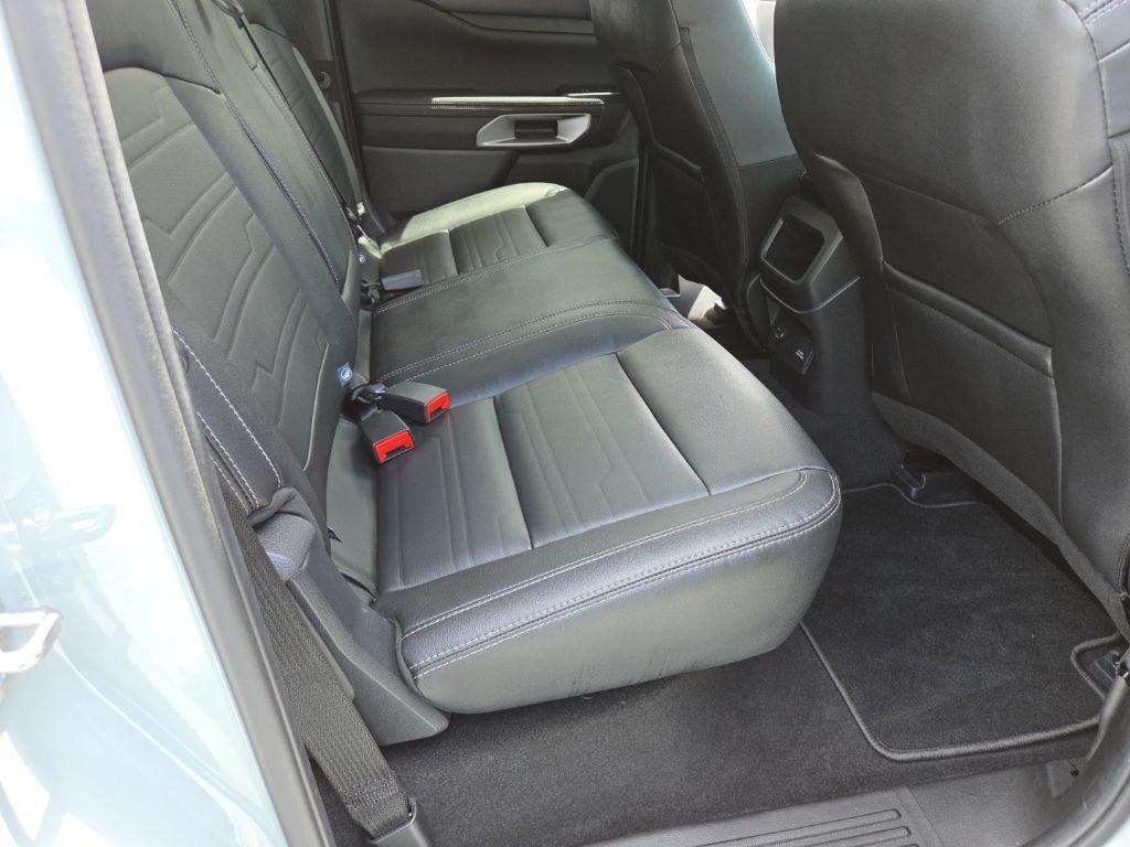 Used 2024 Cactus Ford Lariat image 14