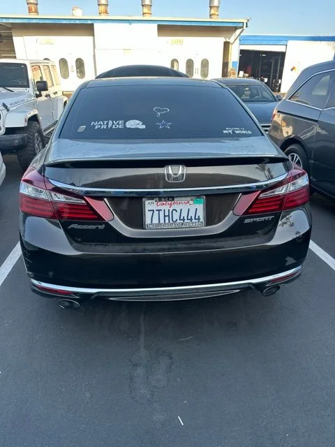 1HGCR2F51GA211022