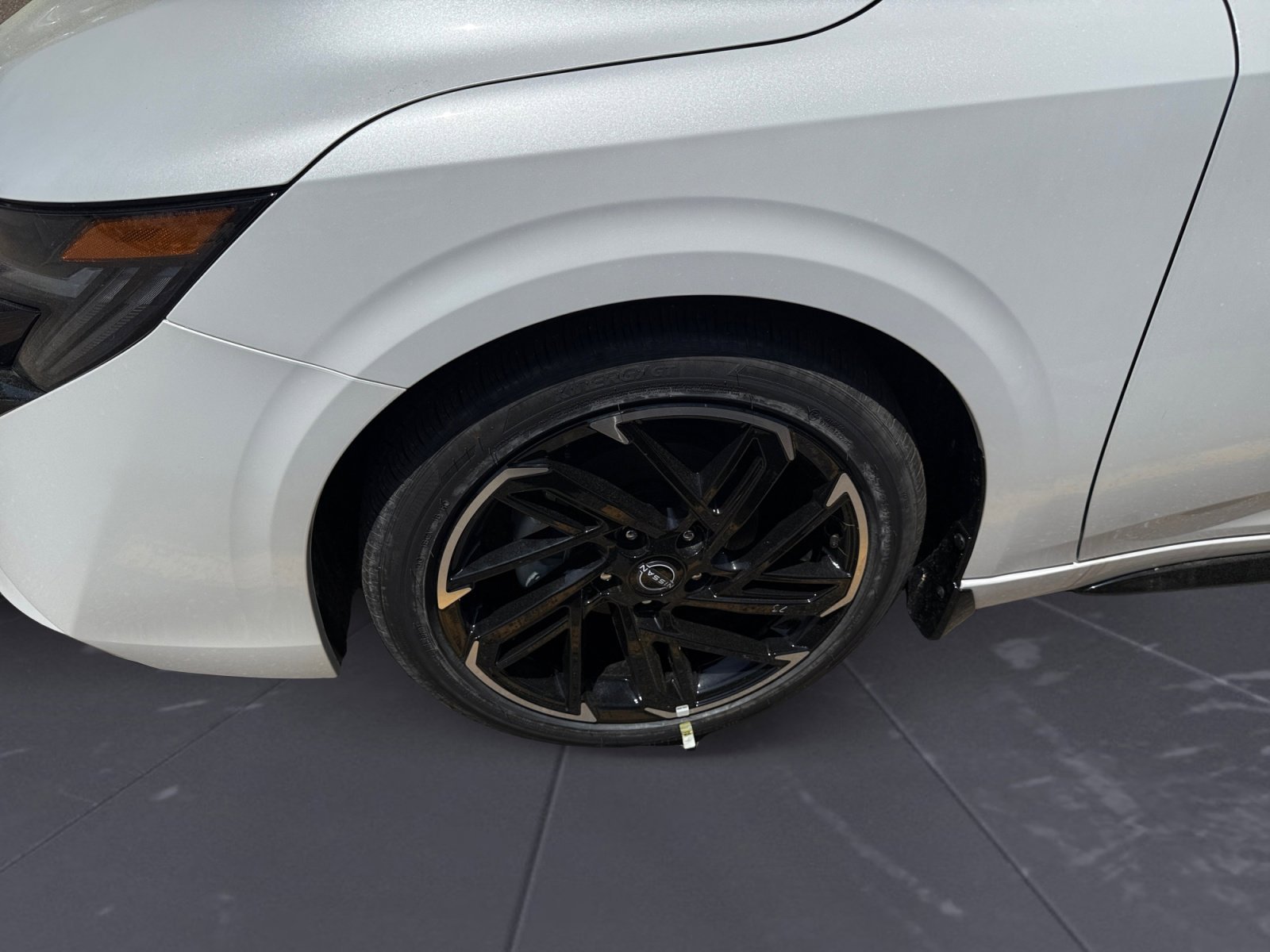 2026 Nissan Sentra SR - Photo 15