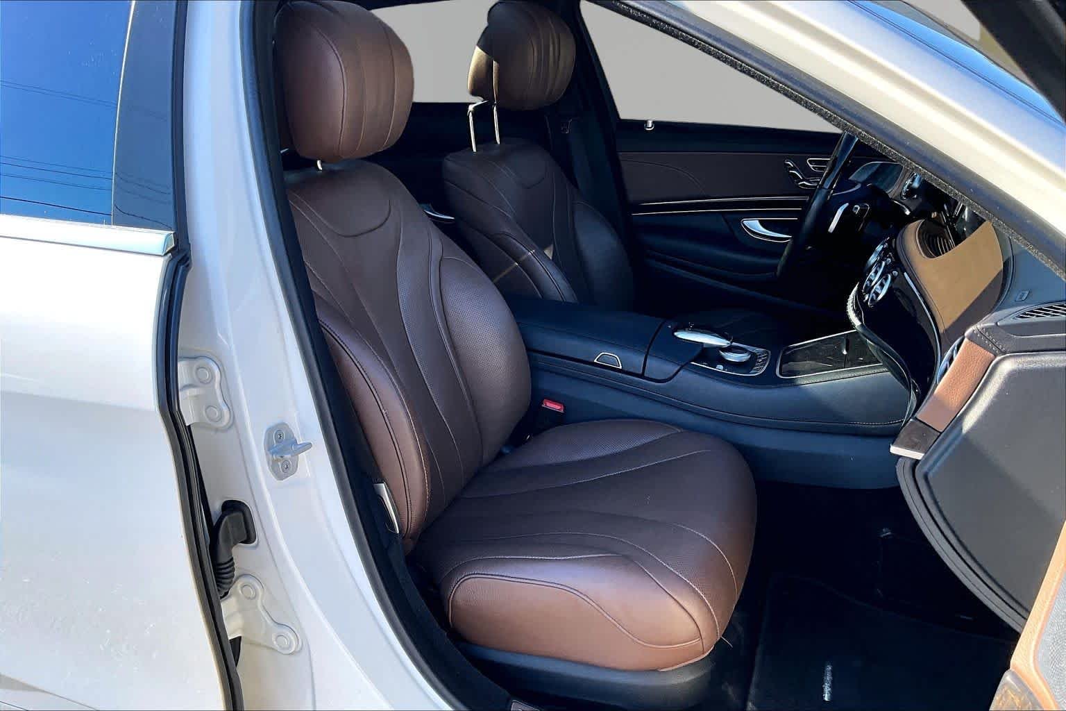 Used 2017 designo Diamond White Metallic Mercedes-Benz S 550 image 9