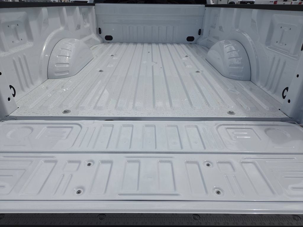 New 2026 Oxford White Ford XL image 26