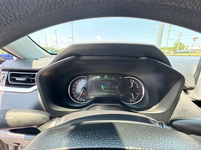 Used 2025 Silver Toyota LE image 14