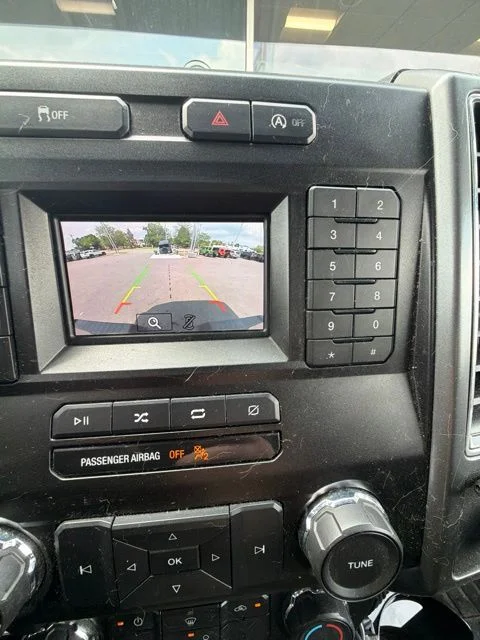 Used 2018 Black Ford XLT image 3