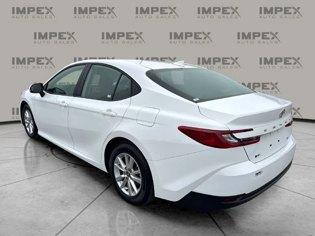 Used 2025 White Toyota LE image 3