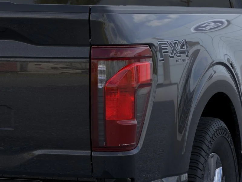 New 2026 Agate Black Metallic Ford XLT image 21