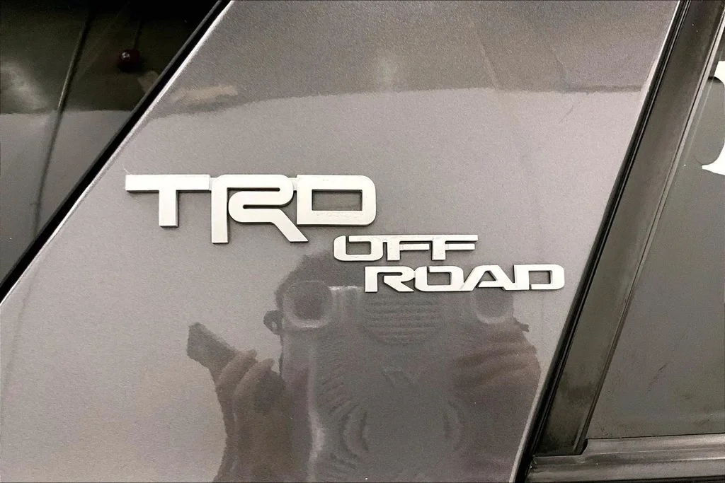 Used 2018 Gray Toyota TRD Off-Road image 24