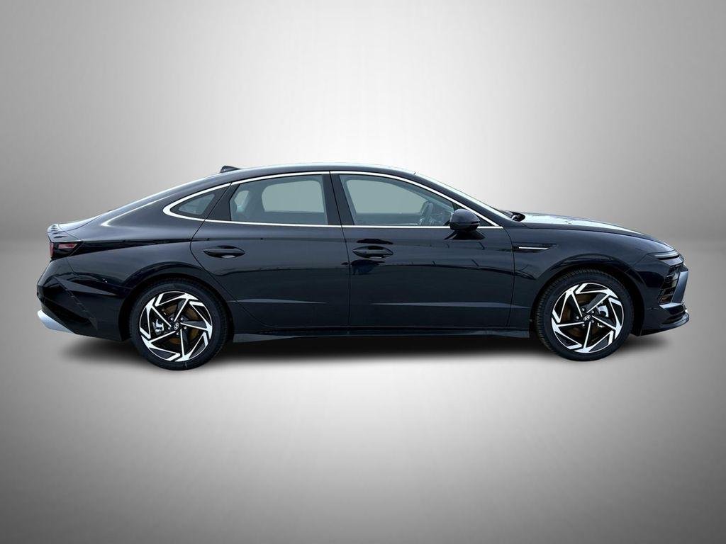 New 2026 Blue Hyundai SEL Sport image 4