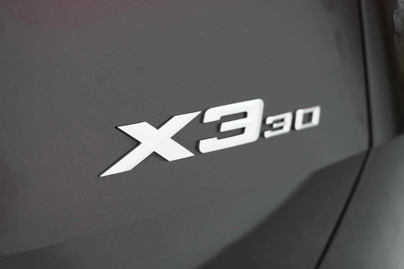 Used 2025 Black Sapphire Metallic BMW 30 xDrive image 9
