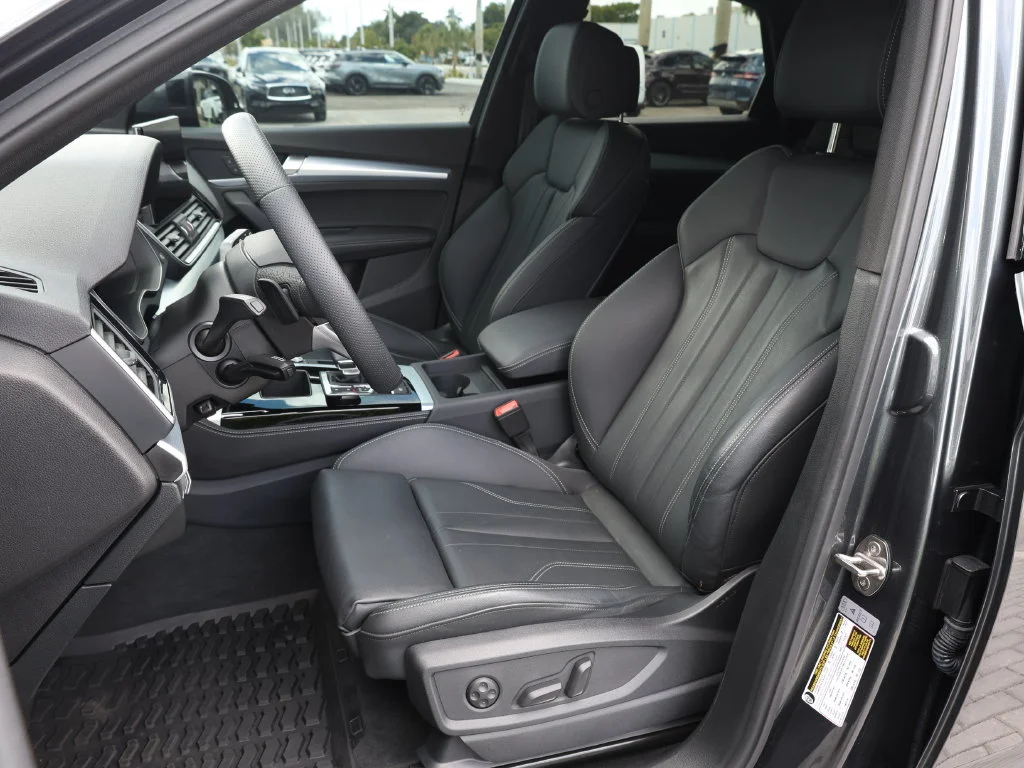 Used 2024  Audi 45 S line Premium Plus image 17