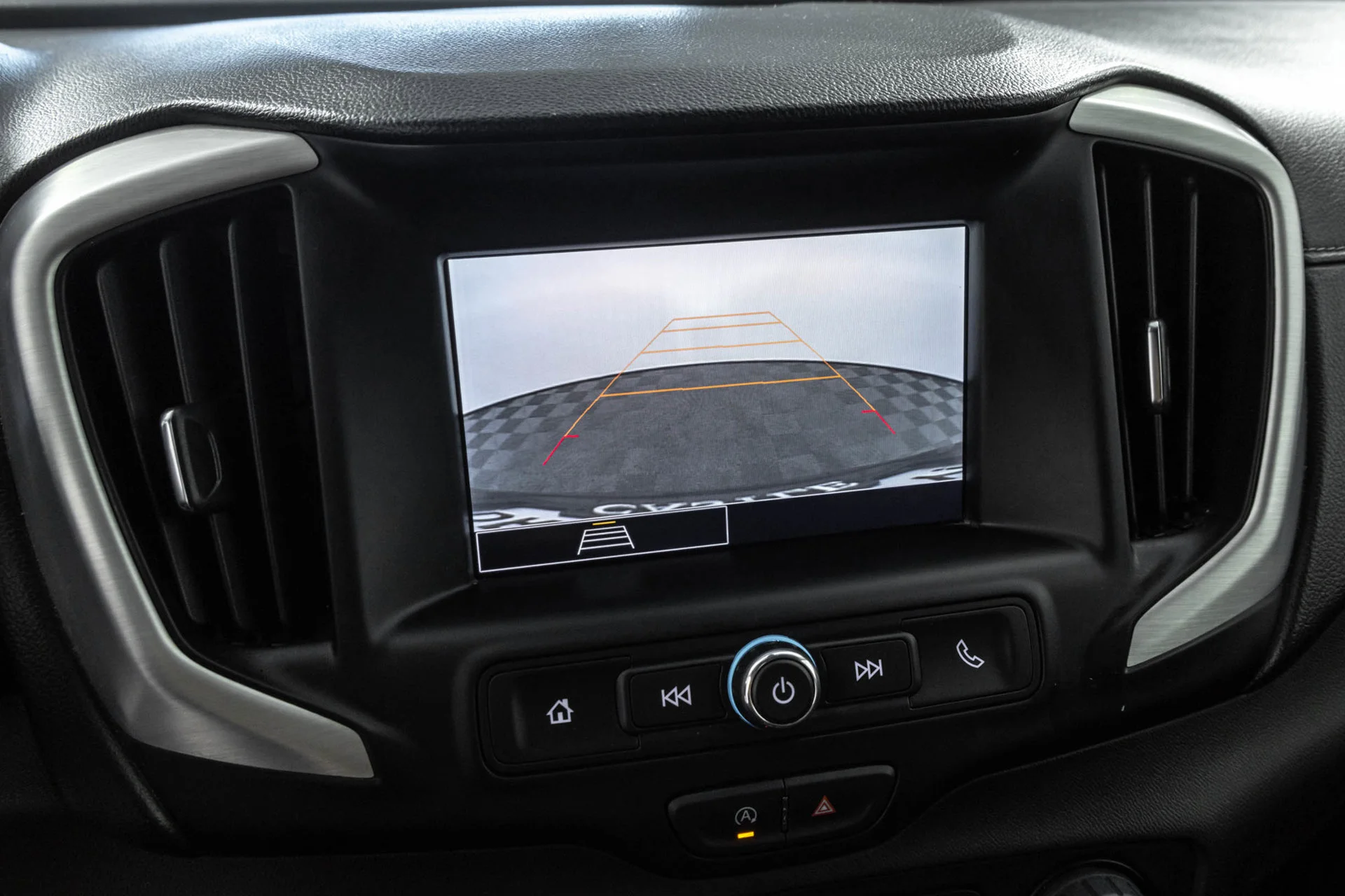 Used 2024 Ebony Twilight Metallic GMC SLE image 8
