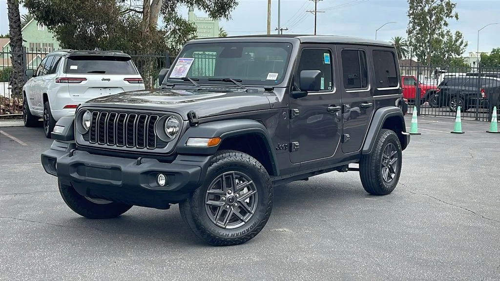 Used 2026 Gray Jeep Sport S image 31