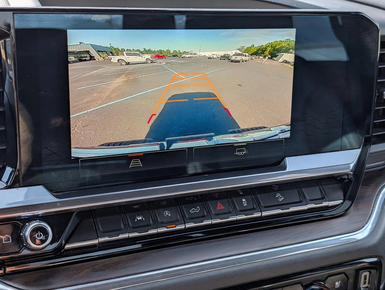 Used 2023 Volcanic Red Tintcoat GMC SLT image 19