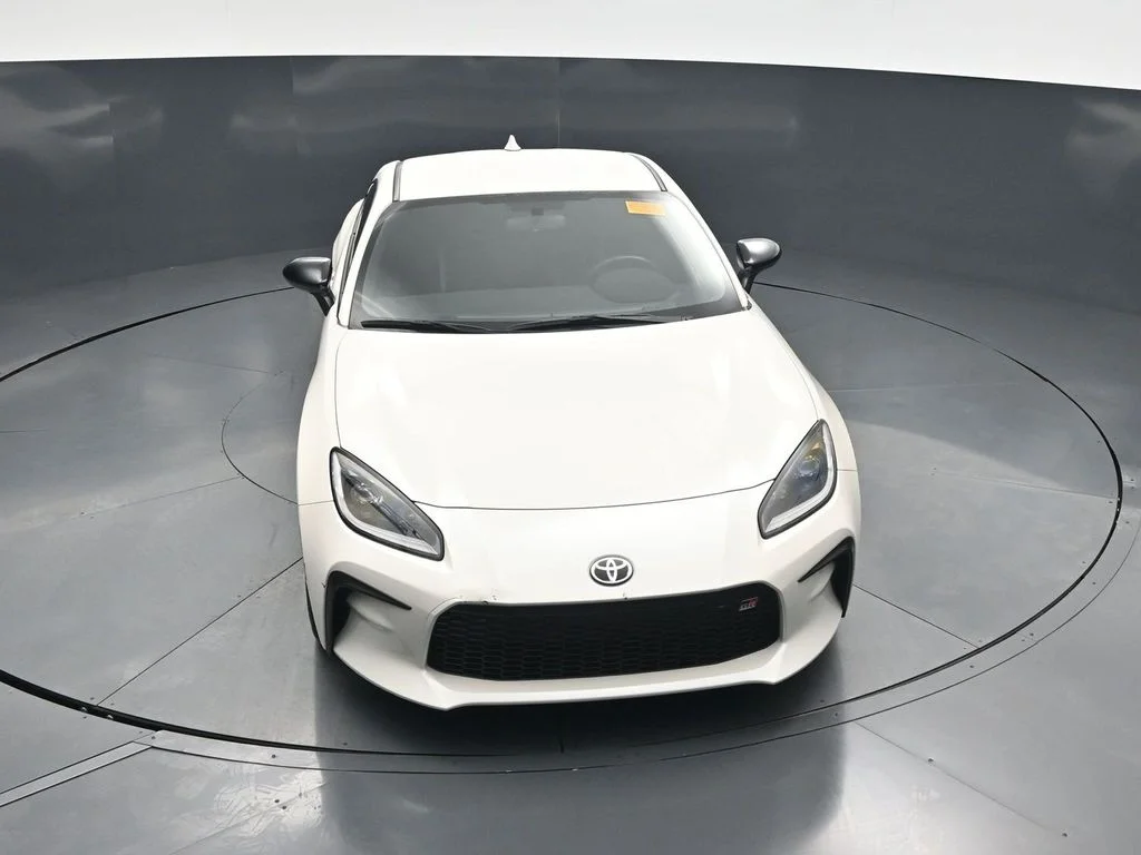 Used 2024 White Toyota Premium image 33